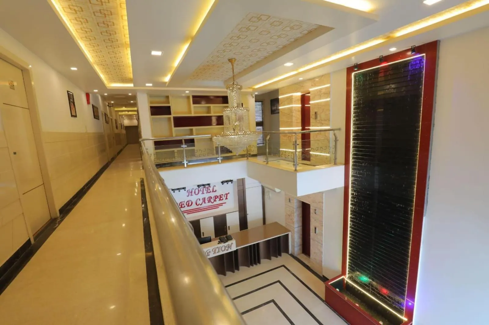 Hotel Sahibs Red Carpet - Family & Corporate Hotel Agra